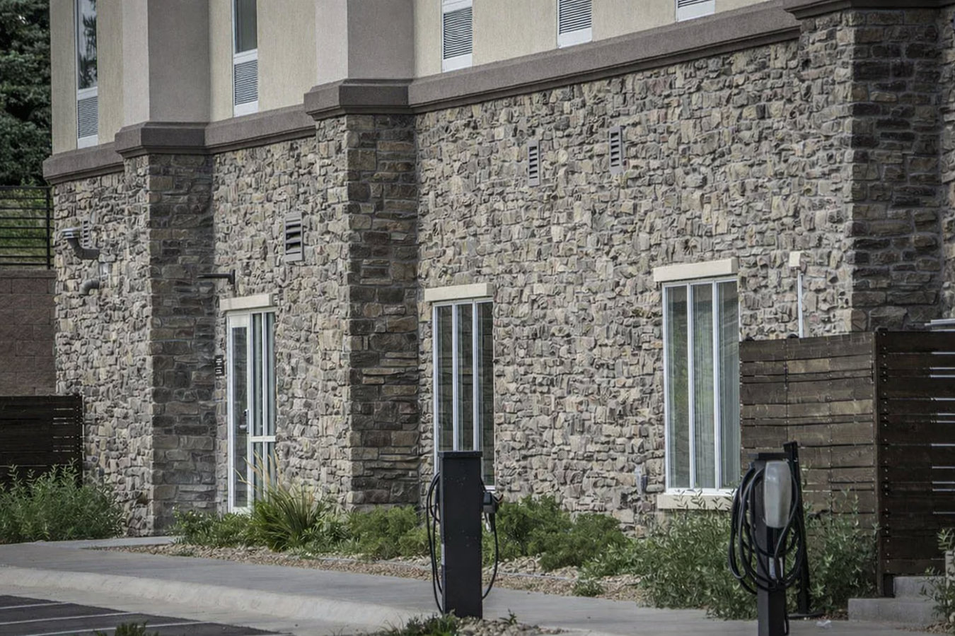 Stone veneer installation in Lake Charles, LA